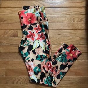 Pineapple workout leggings